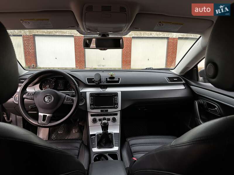 Купе Volkswagen CC / Passat CC 2012 в Житомире
