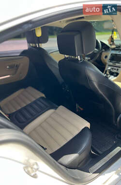 Купе Volkswagen CC / Passat CC 2012 в 