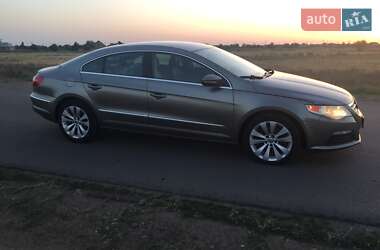 Купе Volkswagen CC / Passat CC 2011 в Измаиле