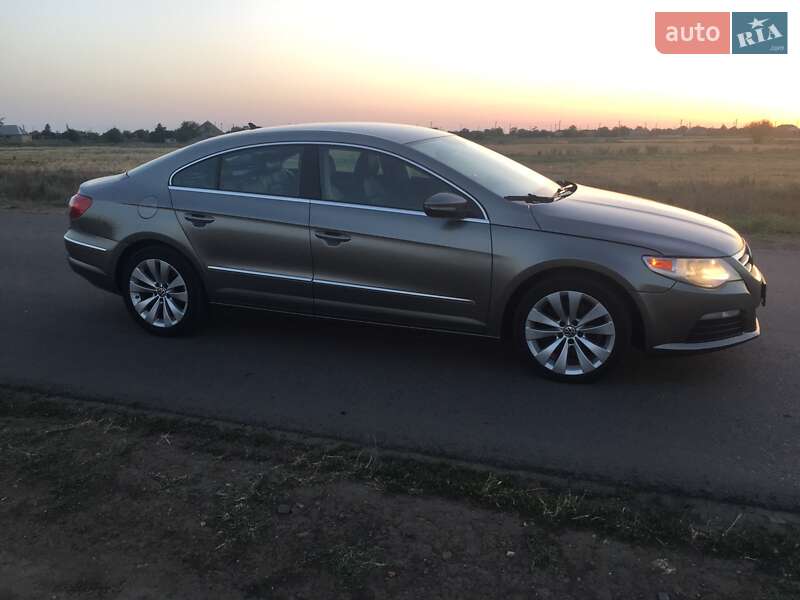Volkswagen CC / Passat CC 2011