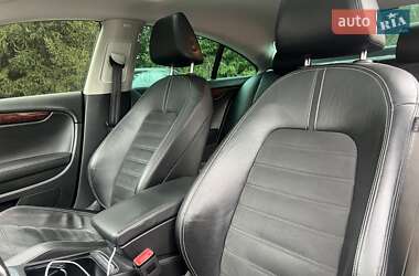 Купе Volkswagen CC / Passat CC 2009 в 