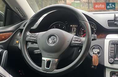 Купе Volkswagen CC / Passat CC 2009 в 
