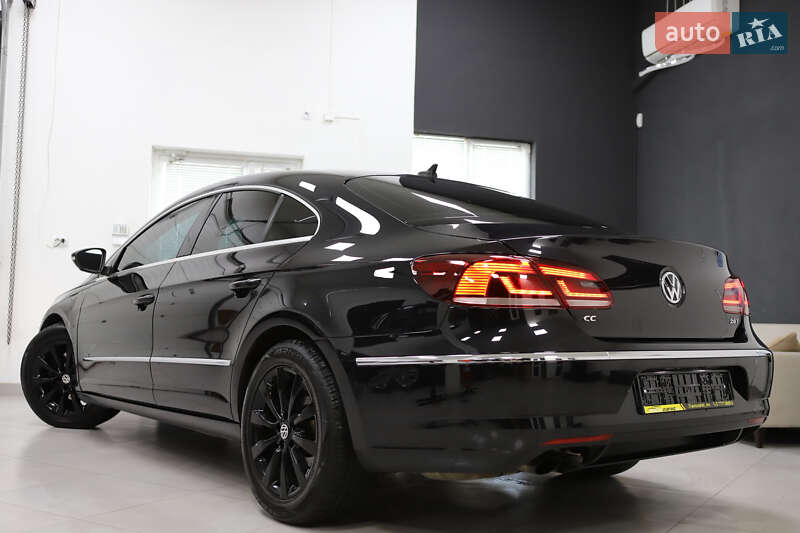 Купе Volkswagen CC / Passat CC 2012 в Дрогобичі