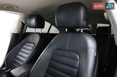 Купе Volkswagen CC / Passat CC 2012 в 