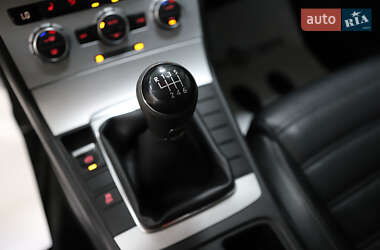 Купе Volkswagen CC / Passat CC 2012 в 