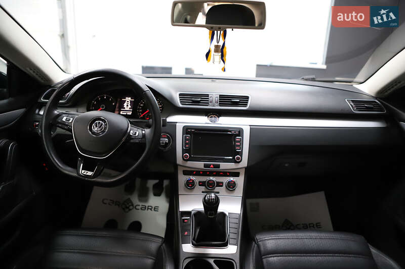 Купе Volkswagen CC / Passat CC 2012 в Дрогобичі