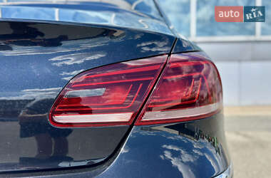 Купе Volkswagen CC / Passat CC 2012 в 