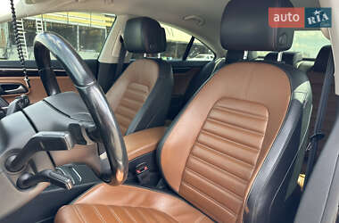 Купе Volkswagen CC / Passat CC 2012 в 