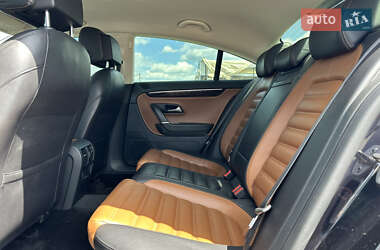 Купе Volkswagen CC / Passat CC 2012 в 