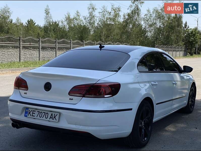 Купе Volkswagen CC / Passat CC 2014 в Дніпрі