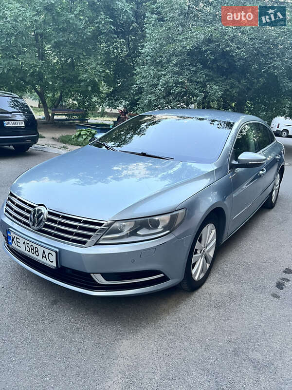Купе Volkswagen CC / Passat CC 2012 в Днепре