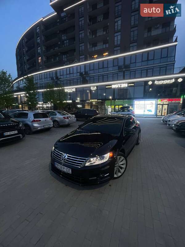 Купе Volkswagen CC / Passat CC 2013 в Ужгороде