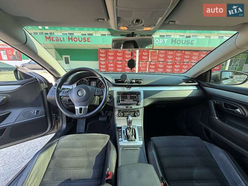 Купе Volkswagen CC / Passat CC 2011 в Дніпрі