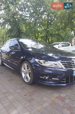Купе Volkswagen CC / Passat CC 2015 в 