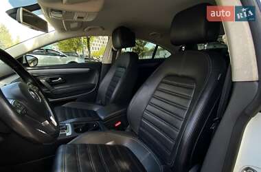 Купе Volkswagen CC / Passat CC 2015 в 