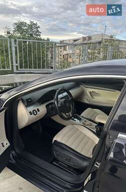 Купе Volkswagen CC / Passat CC 2009 в 