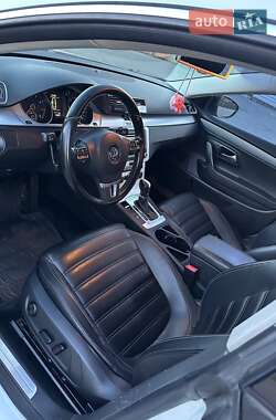 Купе Volkswagen CC / Passat CC 2013 в 
