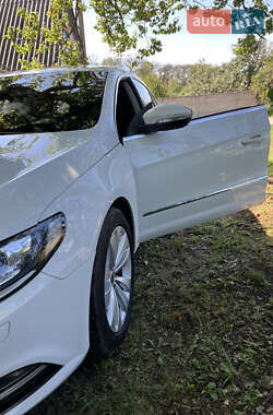 Купе Volkswagen CC / Passat CC 2012 в 