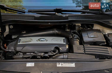 Купе Volkswagen CC / Passat CC 2012 в 