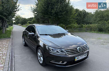 Купе Volkswagen CC / Passat CC 2012 в 