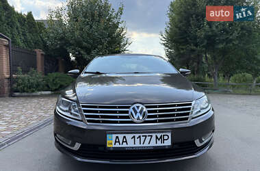Купе Volkswagen CC / Passat CC 2012 в Києві
