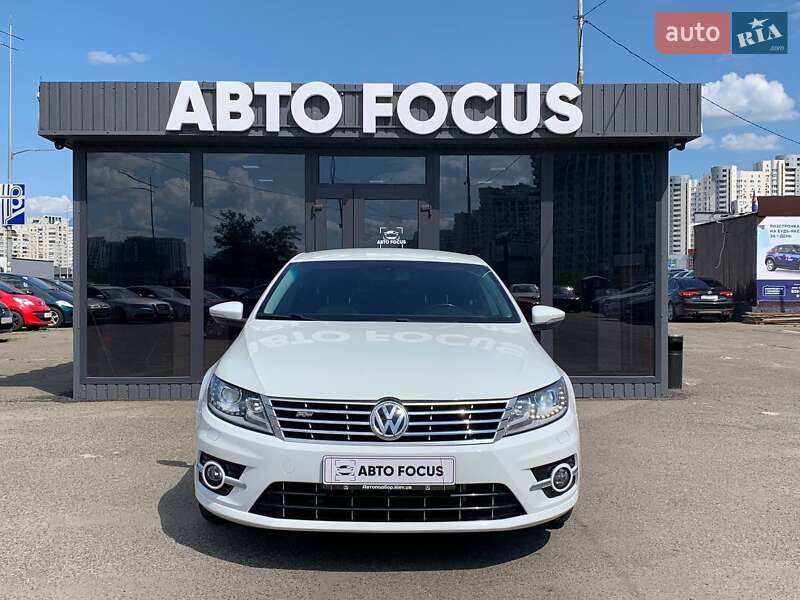 Купе Volkswagen CC / Passat CC 2016 в Киеве