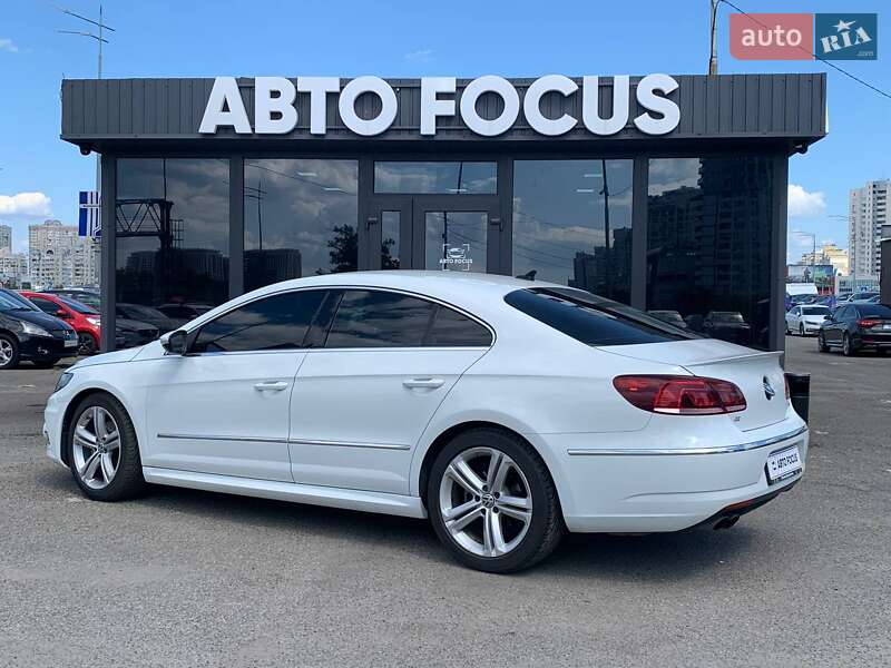 Купе Volkswagen CC / Passat CC 2016 в Киеве