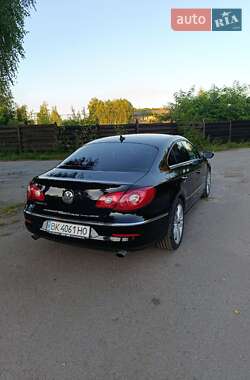Купе Volkswagen CC / Passat CC 2010 в 