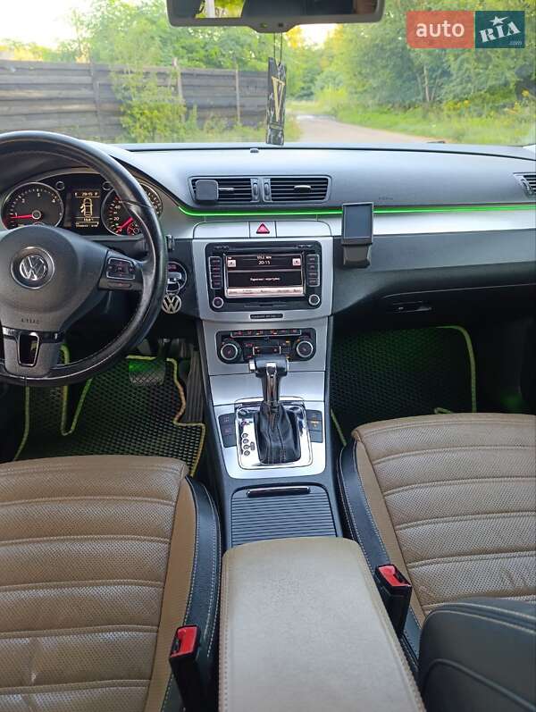 Купе Volkswagen CC / Passat CC 2010 в Бердичеве