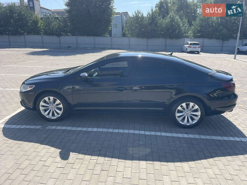 Купе Volkswagen CC / Passat CC 2010 в Луцьку