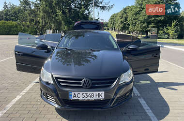Купе Volkswagen CC / Passat CC 2010 в 
