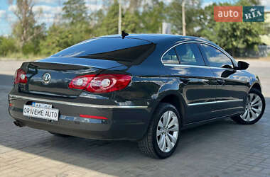 Купе Volkswagen CC / Passat CC 2011 в 
