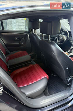Купе Volkswagen CC / Passat CC 2012 в 