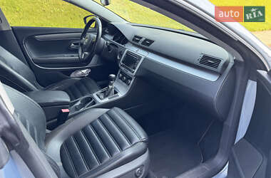 Купе Volkswagen CC / Passat CC 2010 в 