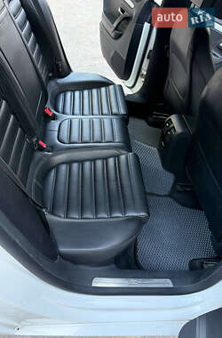 Купе Volkswagen CC / Passat CC 2013 в 
