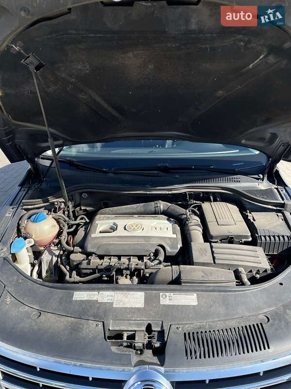 Купе Volkswagen CC / Passat CC 2012 в Сумах