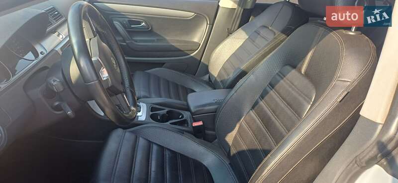 Купе Volkswagen CC / Passat CC 2011 в Броварах