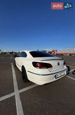 Купе Volkswagen CC / Passat CC 2012 в 