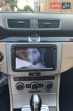 Купе Volkswagen CC / Passat CC 2012 в 