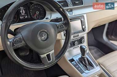Купе Volkswagen CC / Passat CC 2011 в 