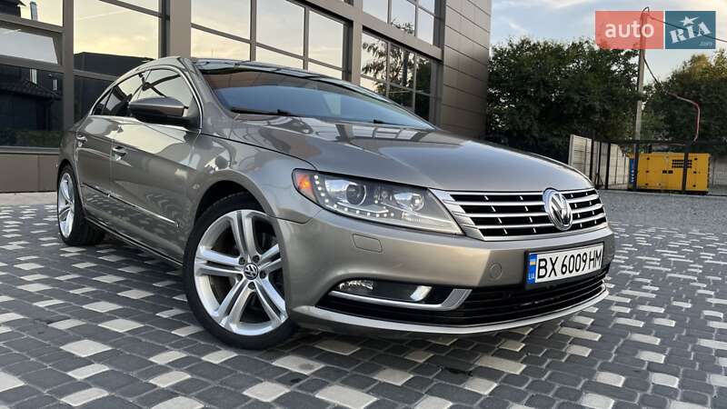 Купе Volkswagen CC / Passat CC 2012 в Шепетівці