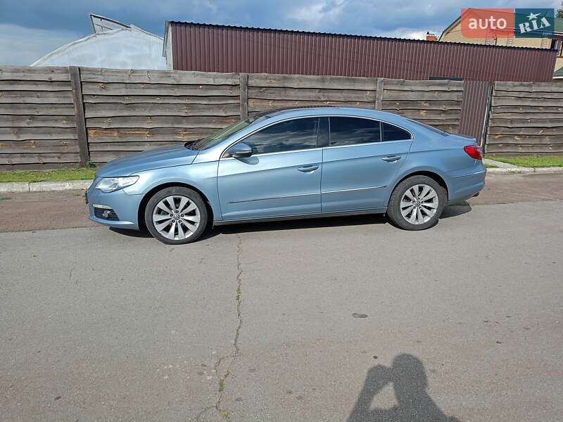 Купе Volkswagen CC / Passat CC 2011 в Конотопе