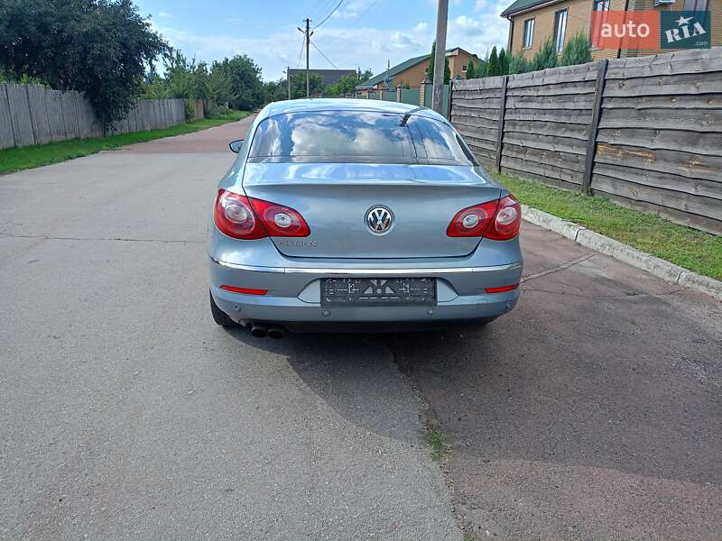 Купе Volkswagen CC / Passat CC 2011 в Конотопе