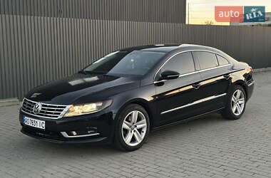Купе Volkswagen CC / Passat CC 2012 в Ужгороді