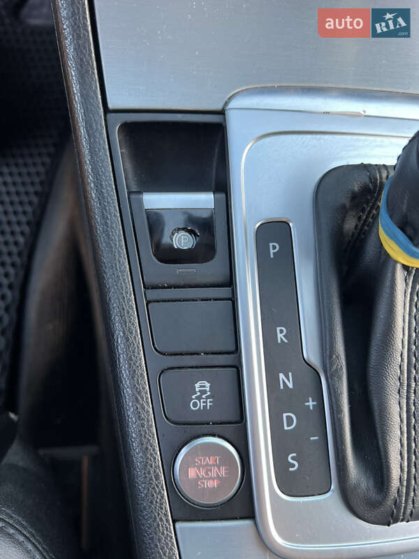 Купе Volkswagen CC / Passat CC 2014 в Виннице