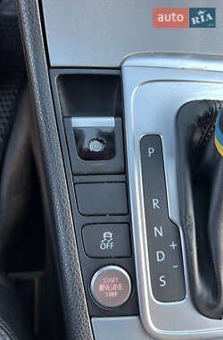 Купе Volkswagen CC / Passat CC 2014 в 