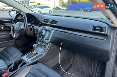 Купе Volkswagen CC / Passat CC 2014 в 