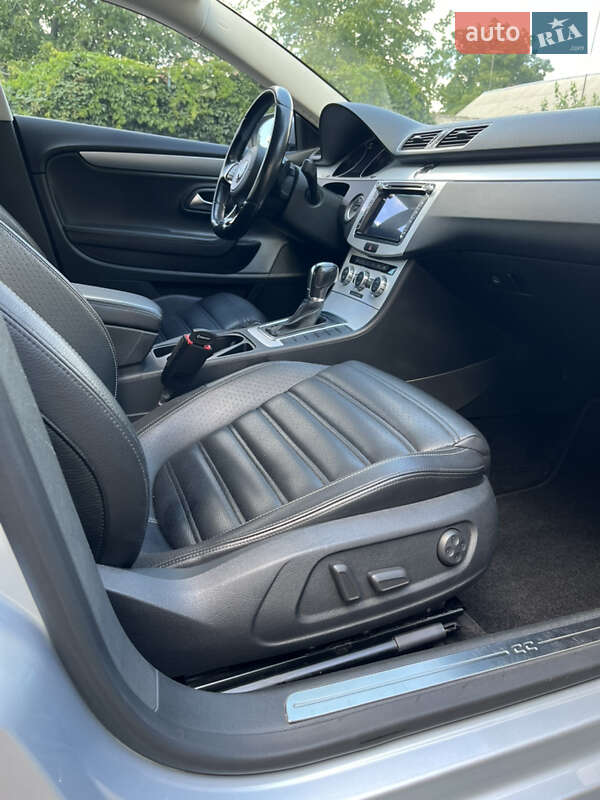 Купе Volkswagen CC / Passat CC 2013 в Харькове