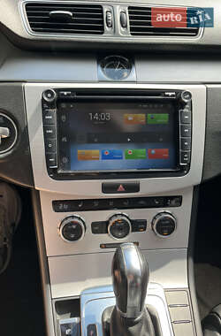 Купе Volkswagen CC / Passat CC 2013 в 