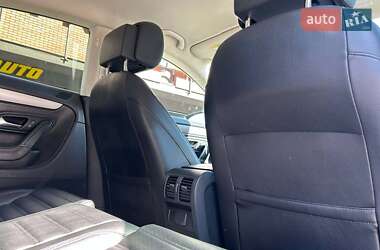 Купе Volkswagen CC / Passat CC 2013 в 